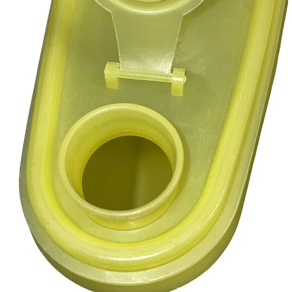 1 Qt Tupperware Slimline Pitcher Beverage Buddy Juice Yellow 792 564 Container - Picture 7 of 11